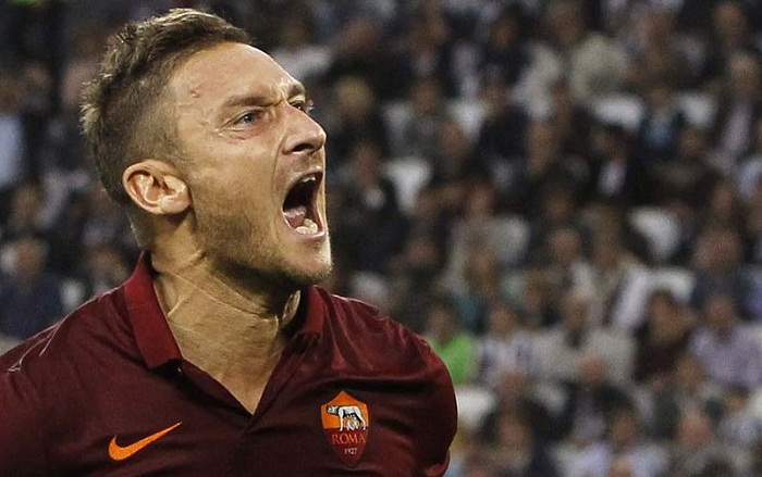 Totti “Roma”dan qovuldu